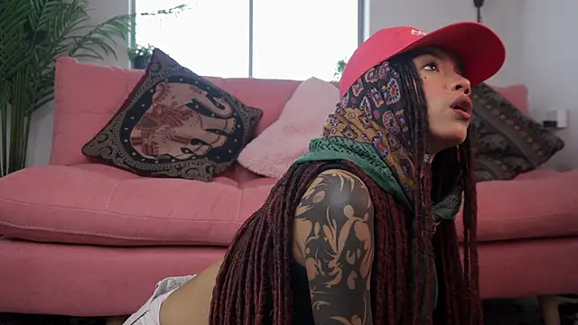 Snapshot of Cooper-Reds chatting on January 29, 4:52 pm Cooper-Reds online show from January 29, 4:52 pm