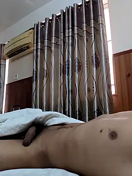  IRRESISTIBLE  online show from October 8, 1:25 am