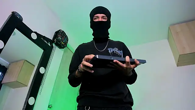 Samuel Suarez online show from September 21, 8:54 pm