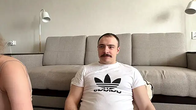 Love plat1na online show from May 1, 4:28 am