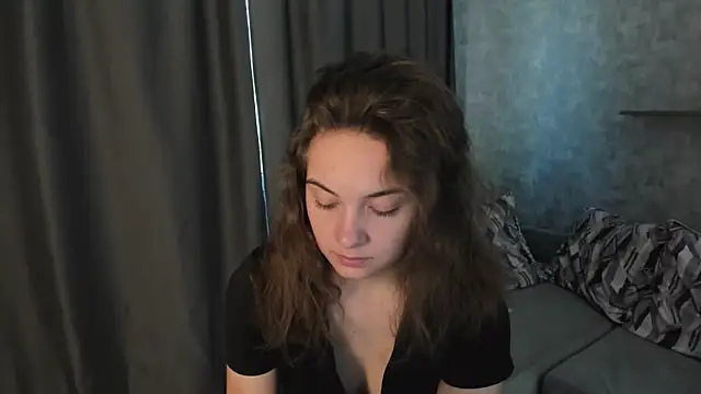 KristinaLoison online show from May 18, 12:11 pm