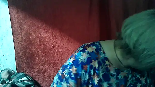 Gina Marlyn online show from May 2, 8:25 pm