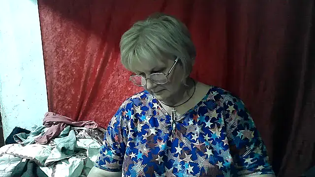 Gina Marlyn online show from May 7, 7:30 pm