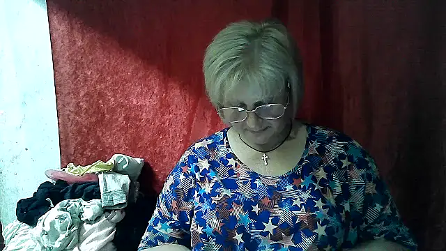 Gina Marlyn online show from May 9, 8:03 pm