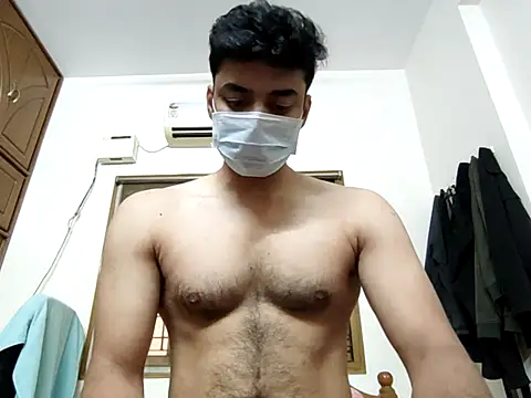 Snapshot of sukku3 chatting on December 20, 7:37 am sukku3 online show from December 20, 7:37 am