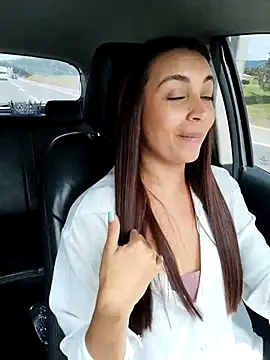 Snapshot of aisha_es chatting on September 24, 5:38 pm aisha es online show from September 24, 5:38 pm