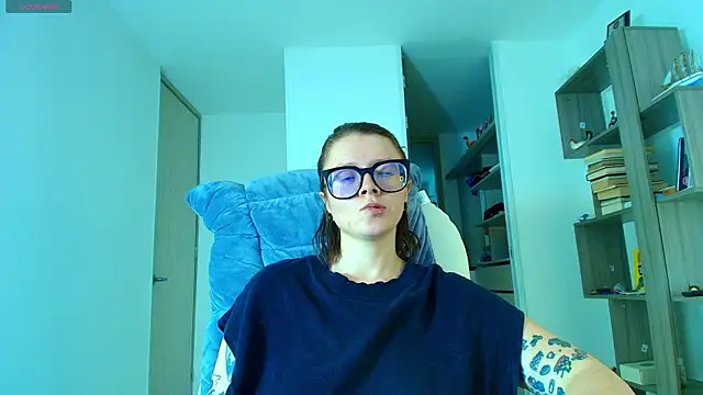 Arya starrk online show from September 18, 1:57 pm