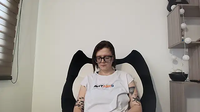 Snapshot of Arya_starrk chatting on March 18, 2:53 pm Arya starrk online show from March 18, 2:53 pm