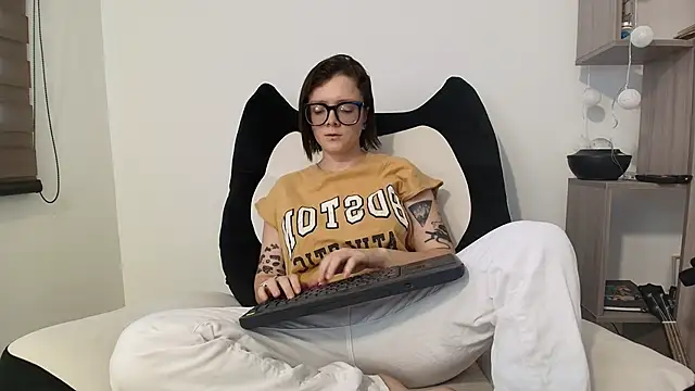 Snapshot of Arya_starrk chatting on March 20, 3:17 pm Arya starrk online show from March 20, 3:17 pm