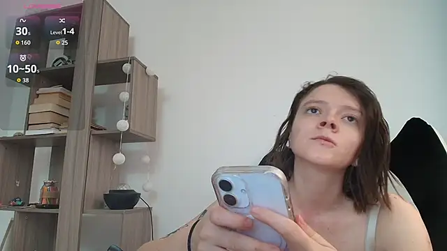 Snapshot of Arya_starrk chatting on May 11, 2:45 pm Arya starrk online show from May 11, 2:45 pm
