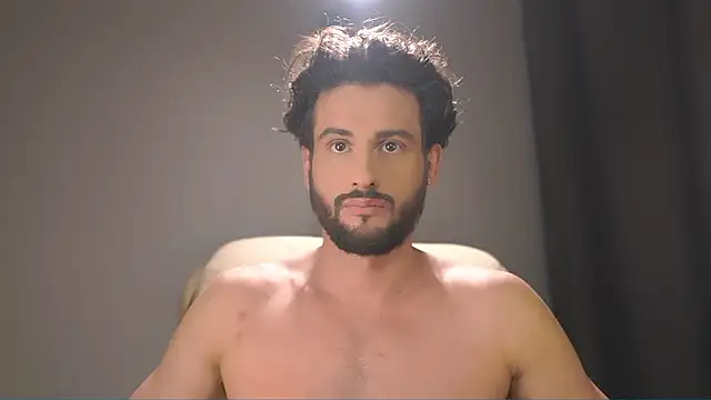 Keen   Luckystrike online show from February 10, 1:15 pm