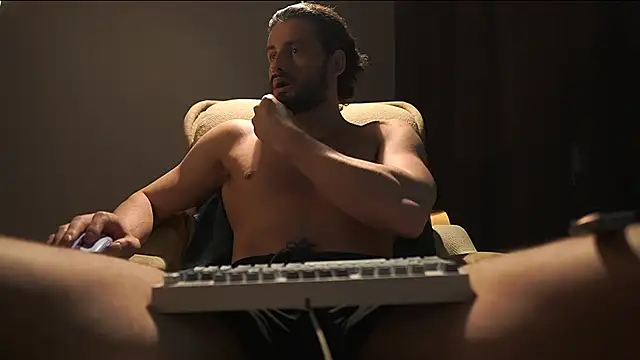 Keen   Luckystrike online show from March 21, 8:19 am