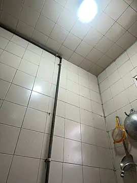 kelly dirty  online show from March 1, 7:15 pm