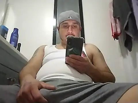 thickcocklatino online show from January 16, 1:04 pm