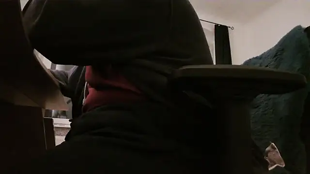 Snapshot of chubbysmallcock@xh chatting on March 7, 8:39 pm chubbysmallcockxh online show from March 7, 8:39 pm