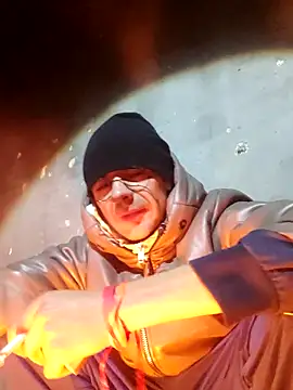 Eln1no69 online show from April 13, 7:08 pm