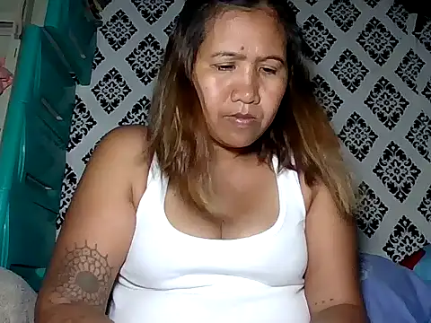 sweet smile4u online show from March 26, 3:56 am