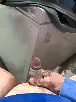 Snapshot of buri232 chatting on January 11, 10:42 am buri232 online show from January 11, 10:42 am