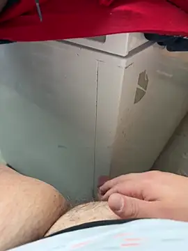 Snapshot of buri232 chatting on March 2, 7:48 am buri232 online show from March 2, 7:48 am