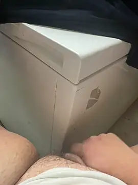 Snapshot of buri232 chatting on March 30, 7:20 am buri232 online show from March 30, 7:20 am