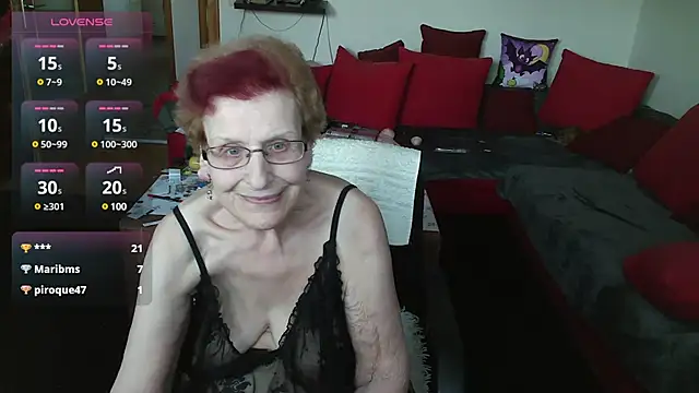 HeisseomaOriginal online show from February 3, 11:20 am