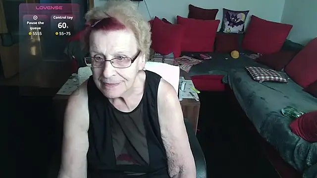 Snapshot of HeisseomaOriginal chatting on October 1, 7:14 am HeisseomaOriginal online show from October 1, 7:14 am