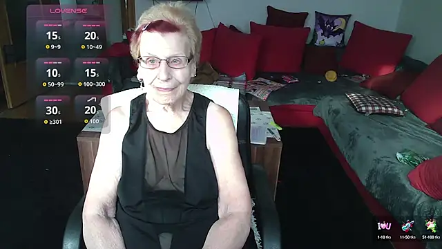 Snapshot of HeisseomaOriginal chatting on October 3, 7:27 am HeisseomaOriginal online show from October 3, 7:27 am