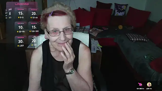 Snapshot of HeisseomaOriginal chatting on October 10, 7:18 am HeisseomaOriginal online show from October 10, 7:18 am