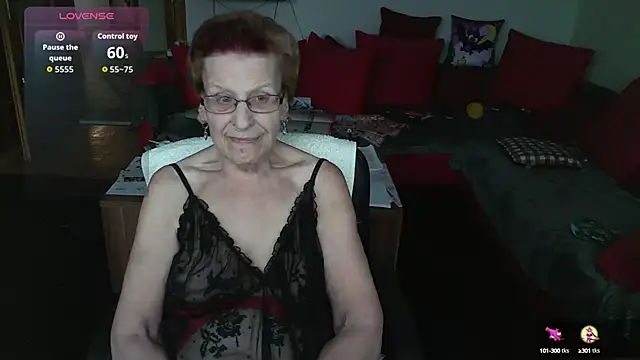 Snapshot of HeisseomaOriginal chatting on October 19, 7:20 am HeisseomaOriginal online show from October 19, 7:20 am