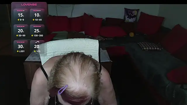 Snapshot of HeisseomaOriginal chatting on November 18, 8:08 am HeisseomaOriginal online show from November 18, 8:08 am