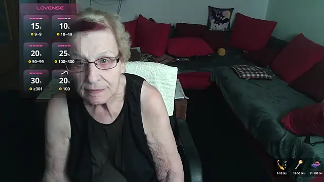 Snapshot of HeisseomaOriginal chatting on November 19, 8:14 am HeisseomaOriginal online show from November 19, 8:14 am