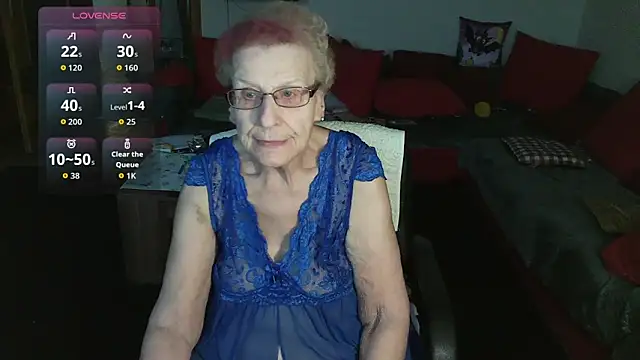 Snapshot of HeisseomaOriginal chatting on December 2, 8:08 am HeisseomaOriginal online show from December 2, 8:08 am