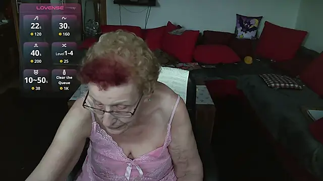 Snapshot of HeisseomaOriginal chatting on December 19, 11:50 am HeisseomaOriginal online show from December 19, 11:50 am