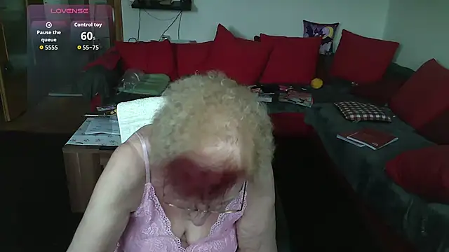 Snapshot of HeisseomaOriginal chatting on January 13, 11:26 am HeisseomaOriginal online show from January 13, 11:26 am