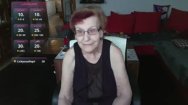 Snapshot of HeisseomaOriginal chatting on February 6, 8:07 am HeisseomaOriginal online show from February 6, 8:07 am