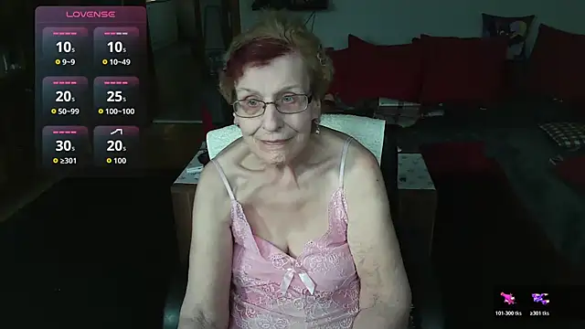 Snapshot of HeisseomaOriginal chatting on February 13, 8:32 am HeisseomaOriginal online show from February 13, 8:32 am