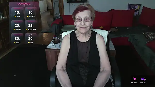 Snapshot of HeisseomaOriginal chatting on February 18, 8:21 am HeisseomaOriginal online show from February 18, 8:21 am