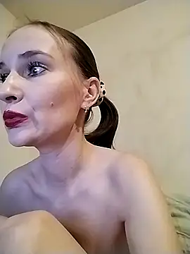 AimeeFair online show from March 9, 5:06 pm