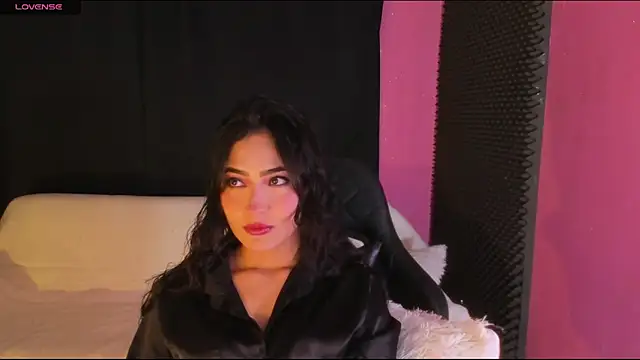 rosario215B online show from March 15, 6:08 am