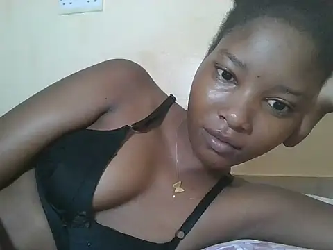 Snapshot of sexyjanett chatting on February 1, 5:28 am sexyjanett online show from February 1, 5:28 am