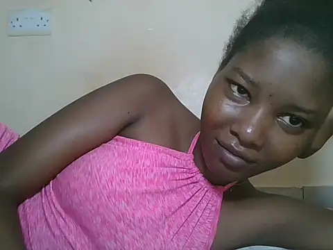 Snapshot of sexyjanett chatting on February 3, 4:43 am sexyjanett online show from February 3, 4:43 am