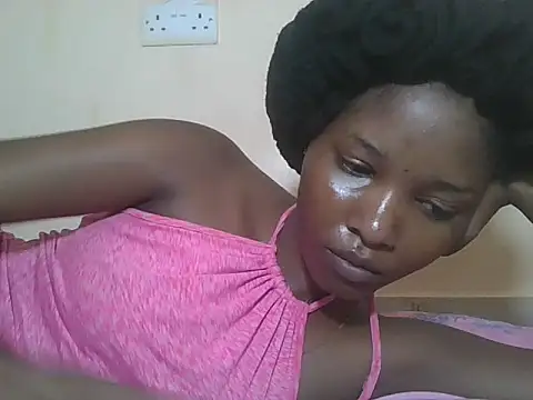 Snapshot of sexyjanett chatting on April 4, 7:28 am sexyjanett online show from April 4, 7:28 am