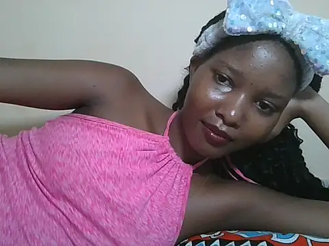 Snapshot of sexyjanett chatting on May 1, 3:05 pm sexyjanett online show from May 1, 3:05 pm
