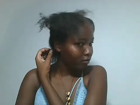 Snapshot of sexyjanett chatting on June 12, 8:02 am sexyjanett online show from June 12, 8:02 am
