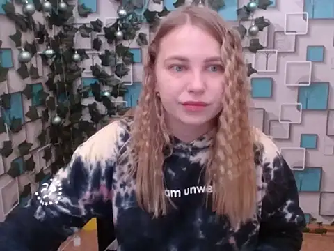 Snapshot of klerkarina chatting on December 4, 6:11 am klerkarina online show from December 4, 6:11 am