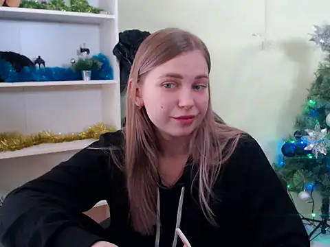 Snapshot of klerkarina chatting on January 8, 9:10 am klerkarina online show from January 8, 9:10 am
