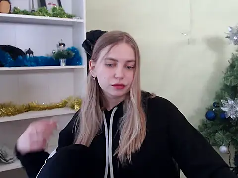 Snapshot of klerkarina chatting on January 20, 8:52 am klerkarina online show from January 20, 8:52 am