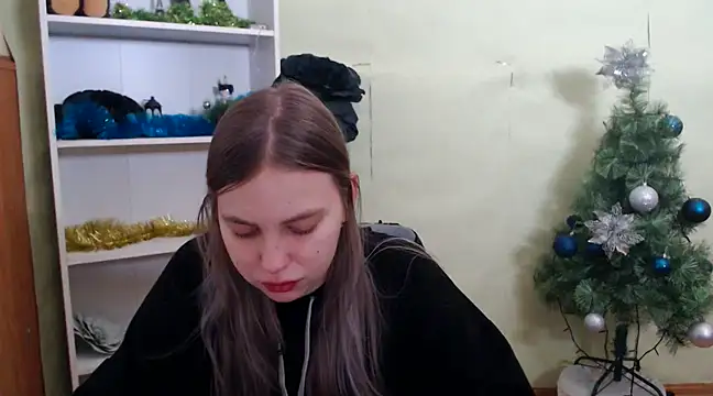 Snapshot of klerkarina chatting on February 3, 6:02 am klerkarina online show from February 3, 6:02 am