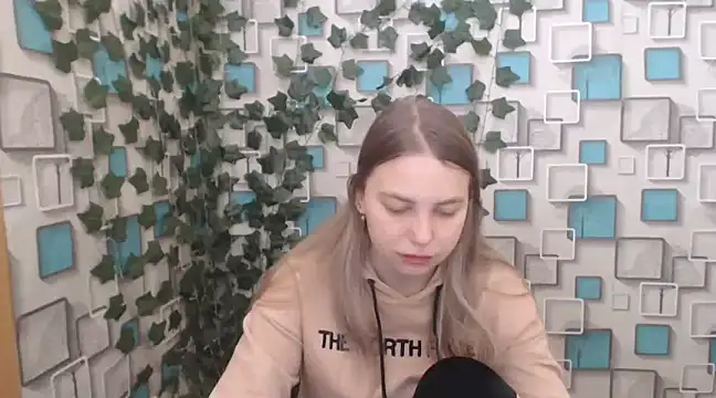 Snapshot of klerkarina chatting on March 2, 5:54 am klerkarina online show from March 2, 5:54 am