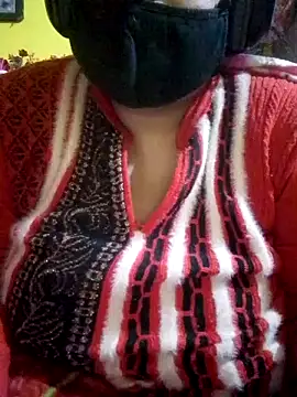 Snapshot of Amritt_Kour chatting on January 6, 10:58 pm Amritt Kour online show from January 6, 10:58 pm
